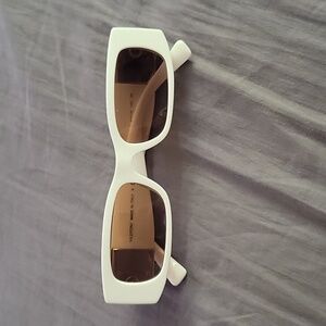 VALENTINO SUNGLASSES